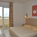 Omar Khayam Hotel